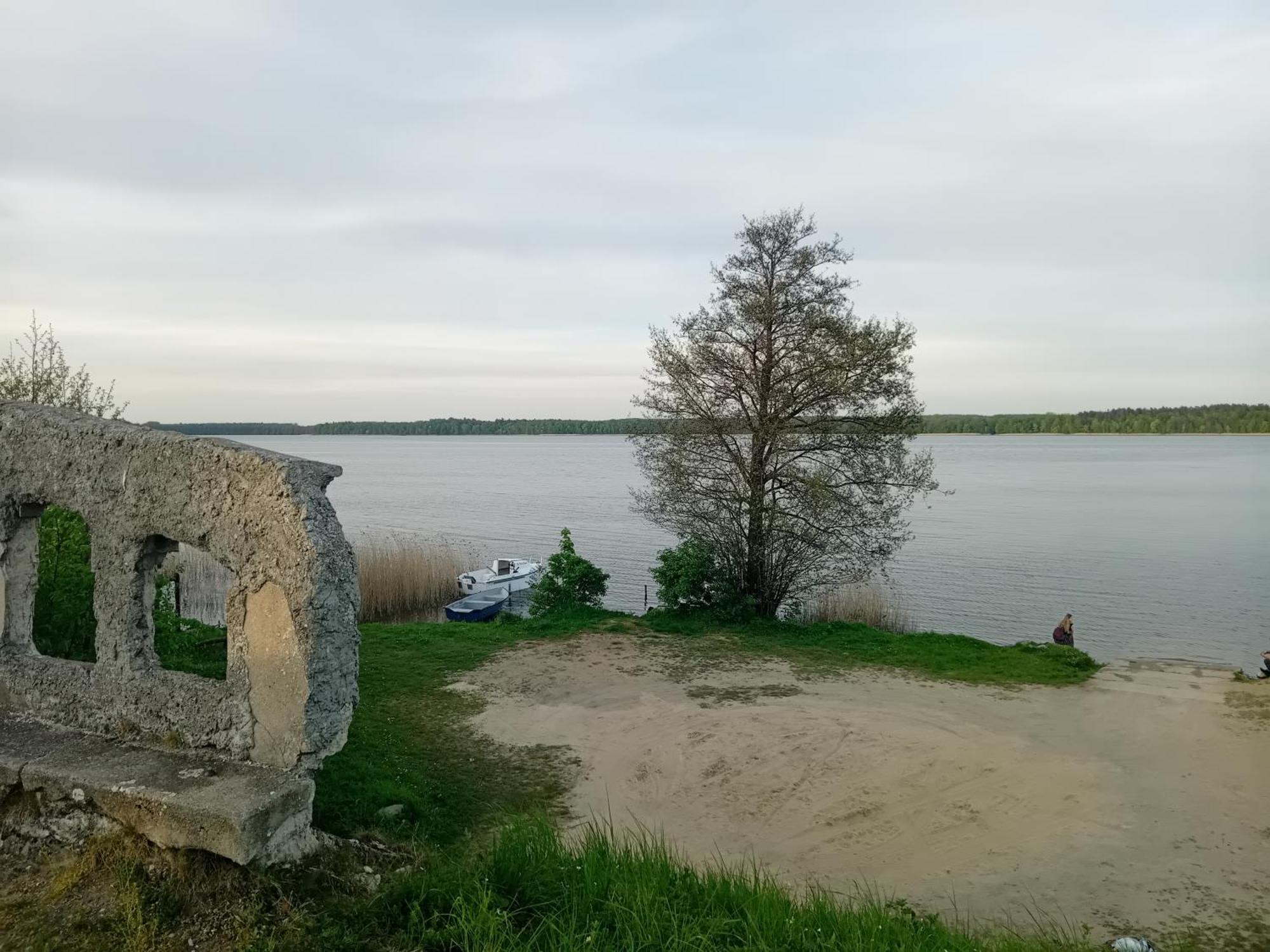 Pokoje Goscinne Sloneczny Klon Dabrowno エクステリア 写真
